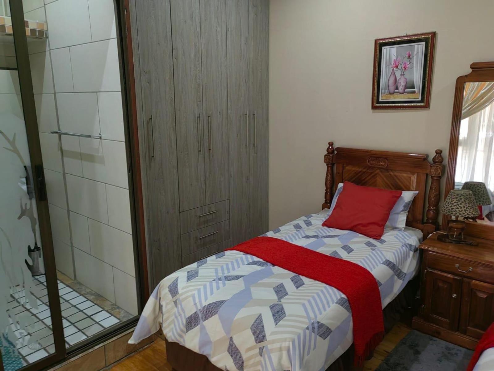 Sibahlenomhlambi Guesthouse Springs  Eksteriør billede