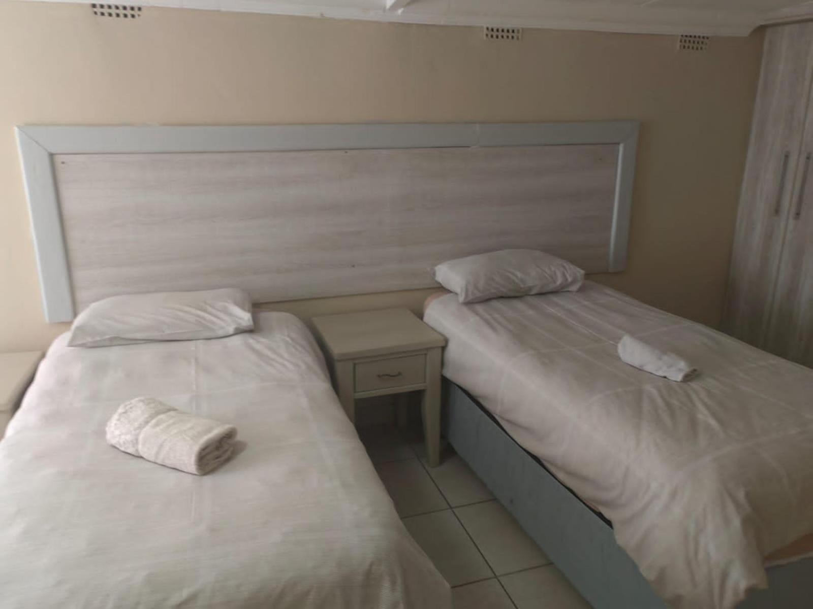 Sibahlenomhlambi Guesthouse Springs  Eksteriør billede